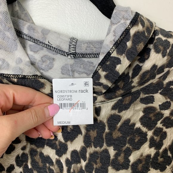 NEW Nordstrom leopard print crop drawstring waist hoodie medium - Picture 4 of 6